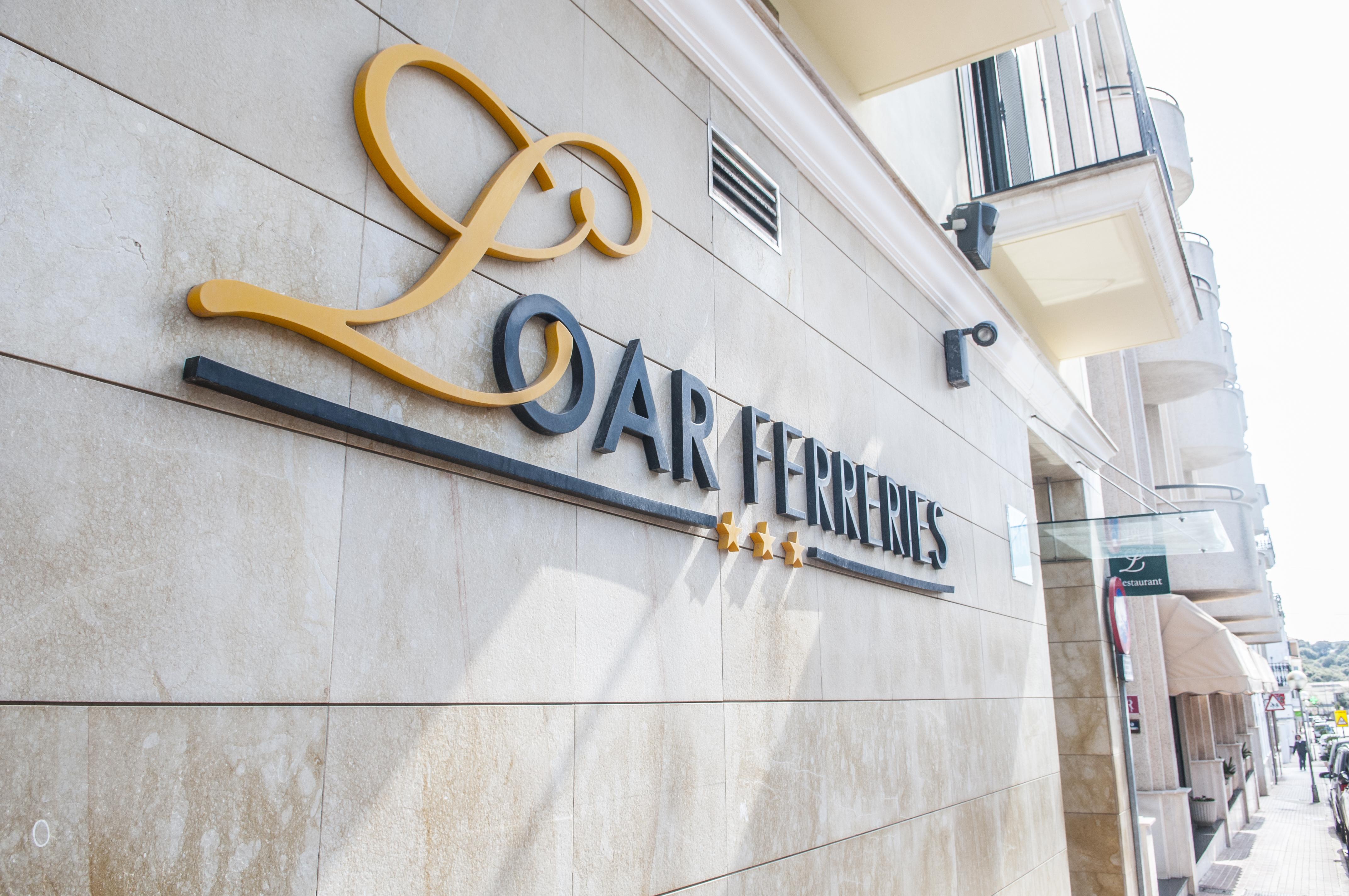 Hotel Loar Ferreries Exteriör bild